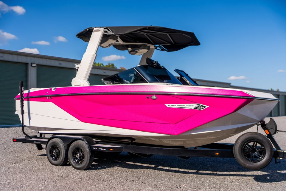 Nautique G23 dashboard